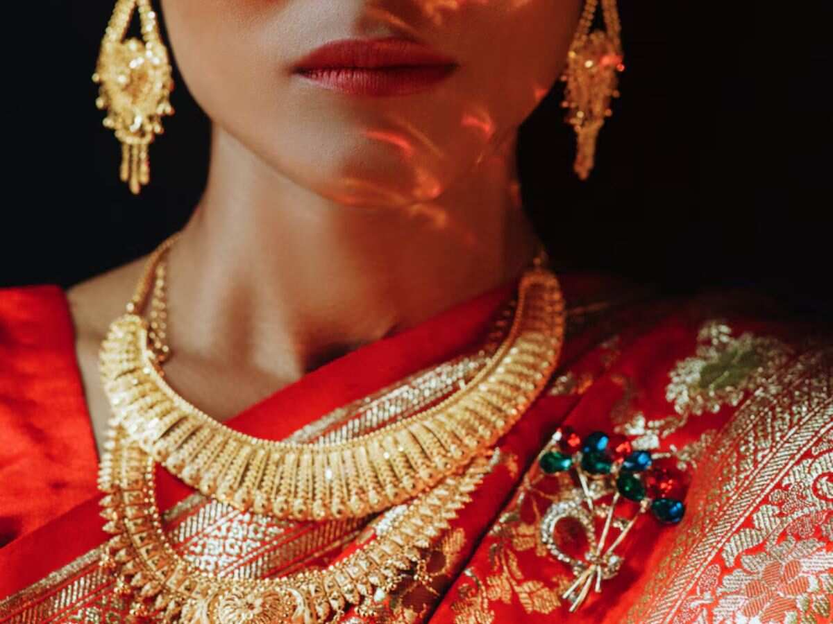 कैसे तय होते हैं सोने के दाम कैसे तय होते हैं सोने के दाम