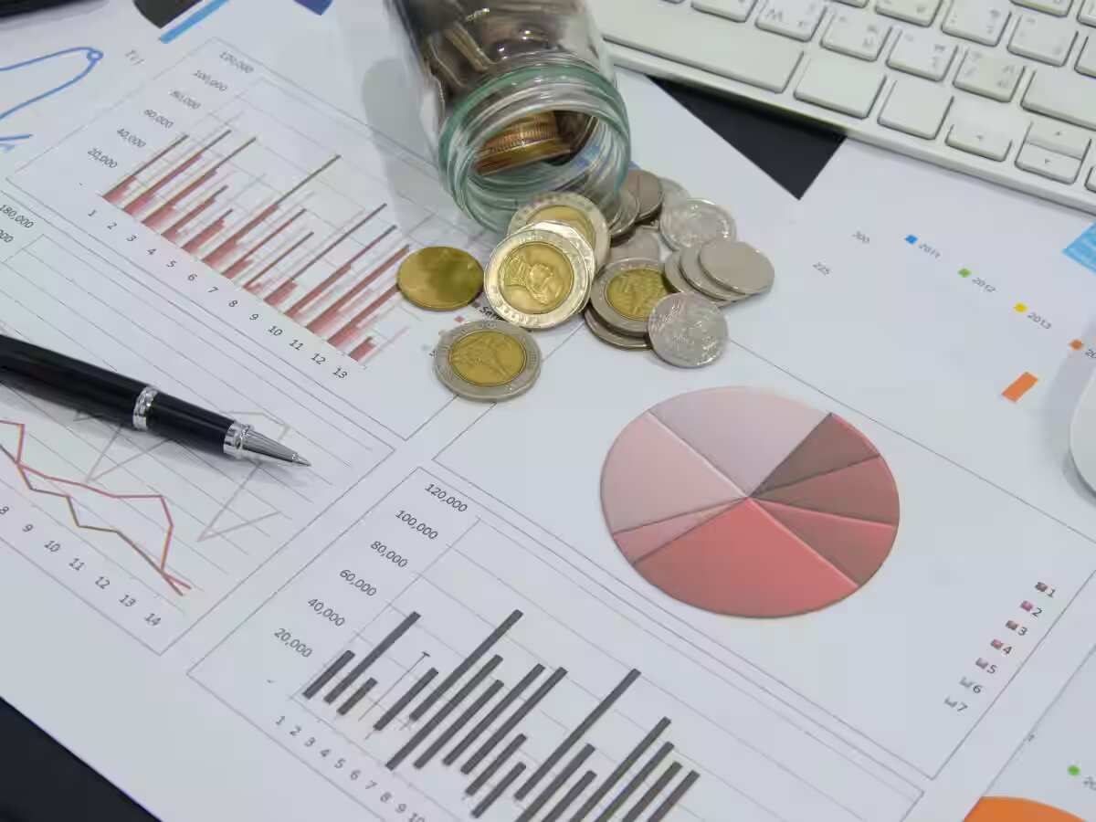 गलती #6: सिर्फ Dividend देखकर निवेश करना! गलती #6: सिर्फ Dividend देखकर निवेश करना!