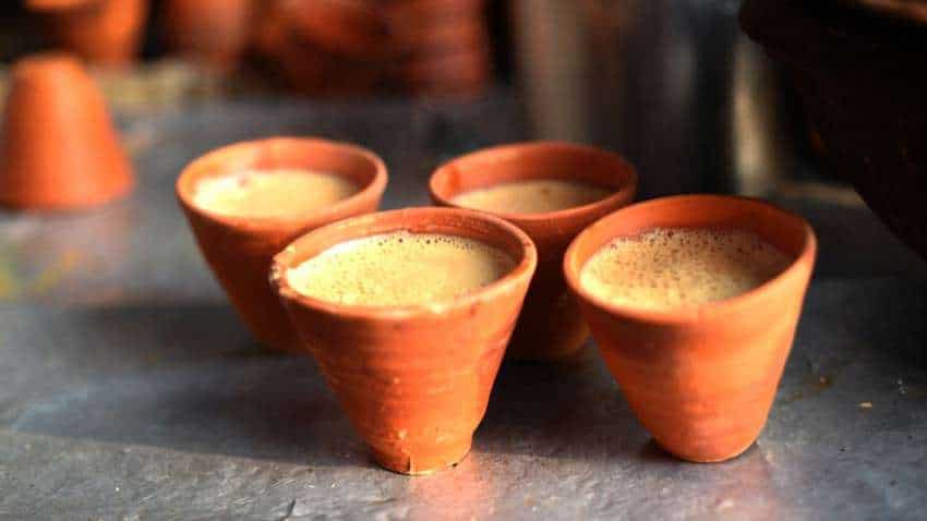 चाय पीने के शौकीन हैं तो पढ़ लीजिए ये अच्छी खबर, न पीने वाले हो जाएं सावधान! | Zee Business Hindi