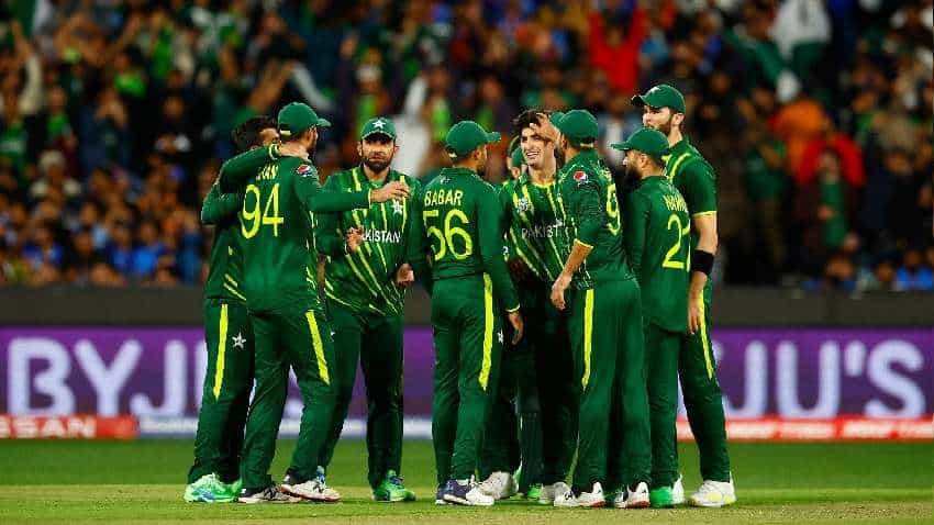 T20 World Cup 2022 Bangladesh vs Pakistan: पाकिस्तान ने बांग्लादेश को 5  विकेट से हराया, सेमीफाइनल में पहुंची बाबर आजम की टीम | Zee Business Hindi