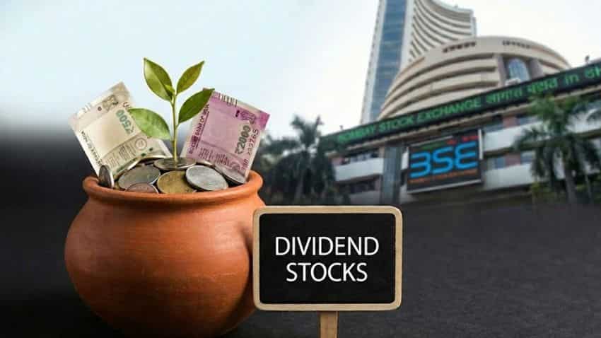 Dividend Stock: 55% गिरा महारत्न PSU का मुनाफा, फिर भी निवेशकों को दी डिविडेंड की सौगात, नोट करें रिकॉर्ड डेट