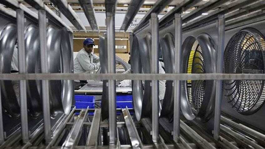 GDP बढ़ी पर रुपया और क्रूड घटा सकता है विकास की रफ्तार : क्रेडिट सुइस