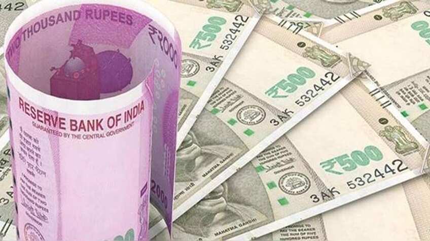 शुरुआती कारोबार में डॉलर के मुकाबले रुपया 28 पैसे मजबूत