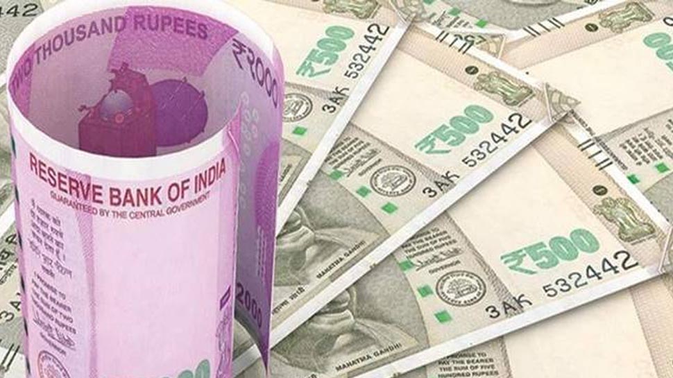 शुरुआती कारोबार में डॉलर के मुकाबले रुपया 28 पैसे मजबूत