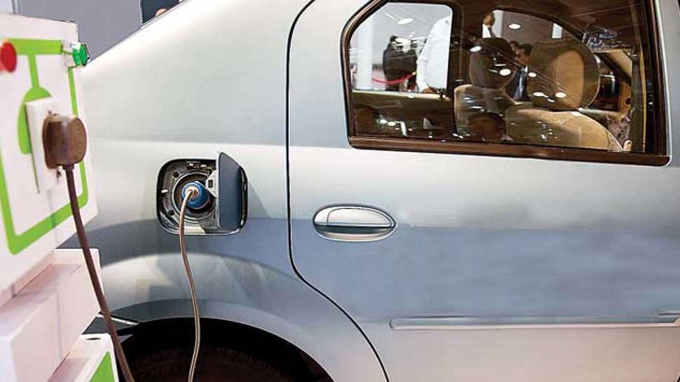 ई-व्हीकल्स को लेकर मोदी सरकार का बड़ा प्लान, यहां बनाए जाएंगे 40 चार्जिंग स्टेशन