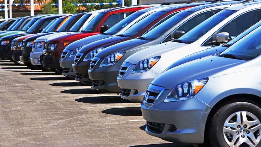 इस रंग के कार बीते साल सबसे ज्यादा बिके, जानें सबसे कम कौन सा रंग पसंद किया गया