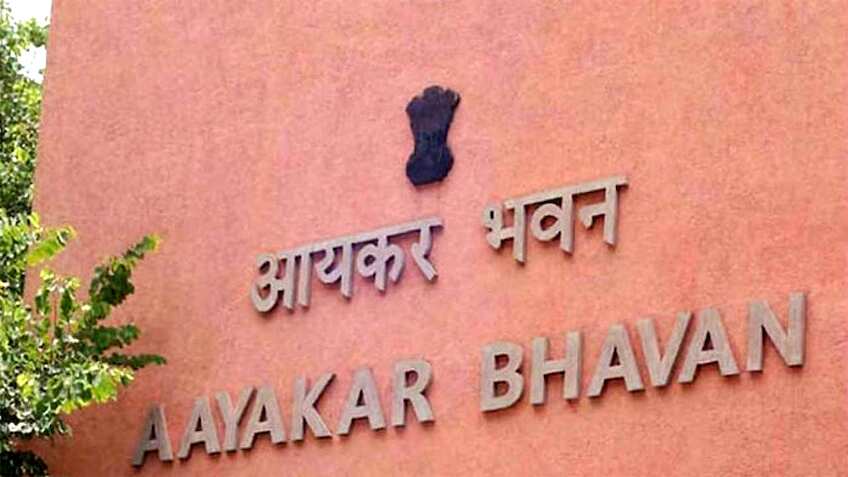 प्रॉपर्टी खरीदने वाले सावधान! 20,000 से ज्‍यादा के कैश ट्रांजैक्‍शन पर इनकम टैक्‍स डिपार्टमेंट का नोटिस