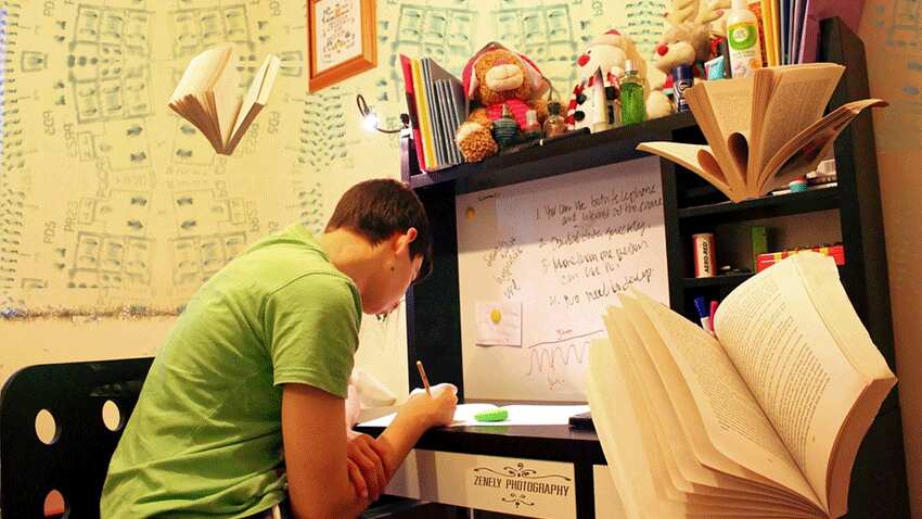 Education Loan के लिए ये बैंक हैं बेस्‍ट, सस्‍ती दरों पर दे रहे हैं पढ़ाई के लिए कर्ज