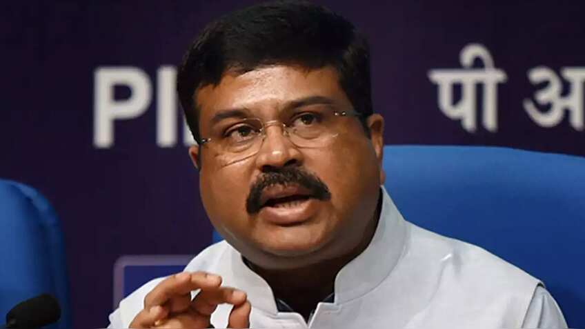 चुनाव से पहले पेट्रोल-डीजल की बढ़ी कीमतें, पेट्रोलियम मंत्री ने सऊदी अरब से मांगी मदद