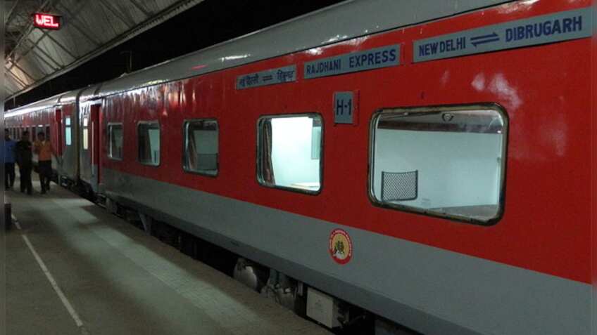 भारतीय रेलवे ने इस राजधानी का यात्रा समय घटाया, और तेज पहुंचाएगी ये ट्रेन