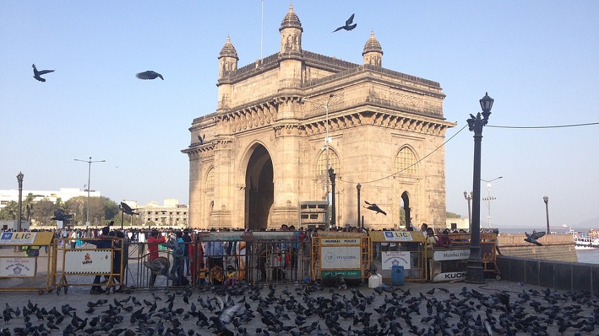 भारत की रेटिंग में Fitch ने नहीं किया सुधार, सरकार की इस कमजोरी बताया वजह