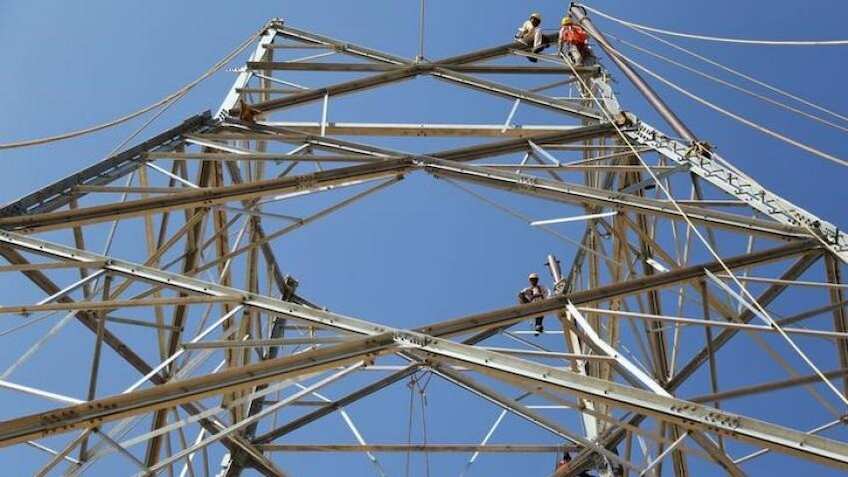 UPPCL Recruitment 2019: इस पद पर निकली है बंपर वैकेंसी, ऐसे करें आवेदन