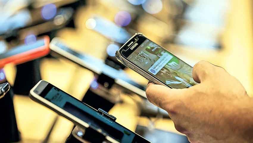 15000 रुपये के बजट में ये हैं पांच बेहतरीन स्मार्टफोन, स्पेसिफिकेशंस भी दमदार