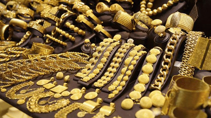 सोना खरीदने से पहले खुद पहचानें असली है या नकली, ये TIPS आएंगी काम