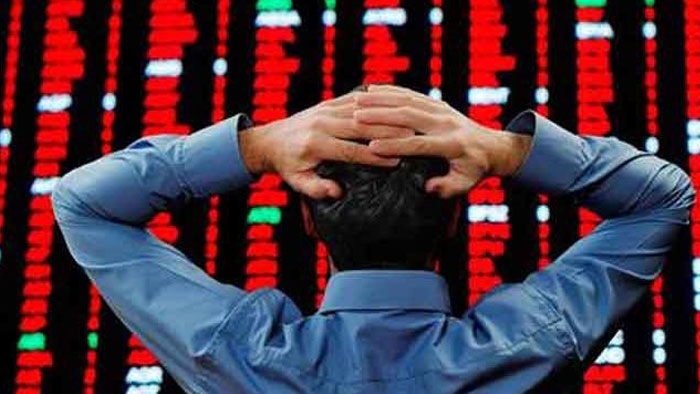 दलाल स्ट्रीट हुई लाल: लगातार 9वें दिन टूटा बाजार, सेंसेक्स में 372 अंकों की गिरावट