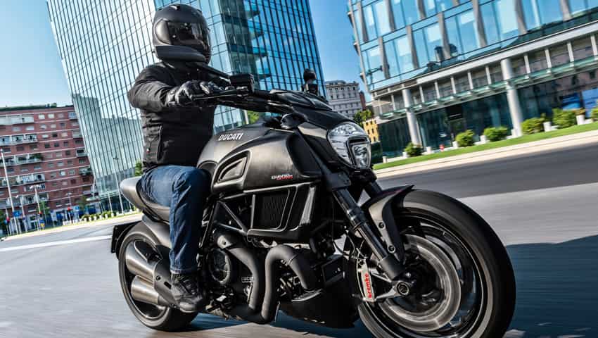 एक्‍सशोरूम कीमत 16.15 लाख रुपए