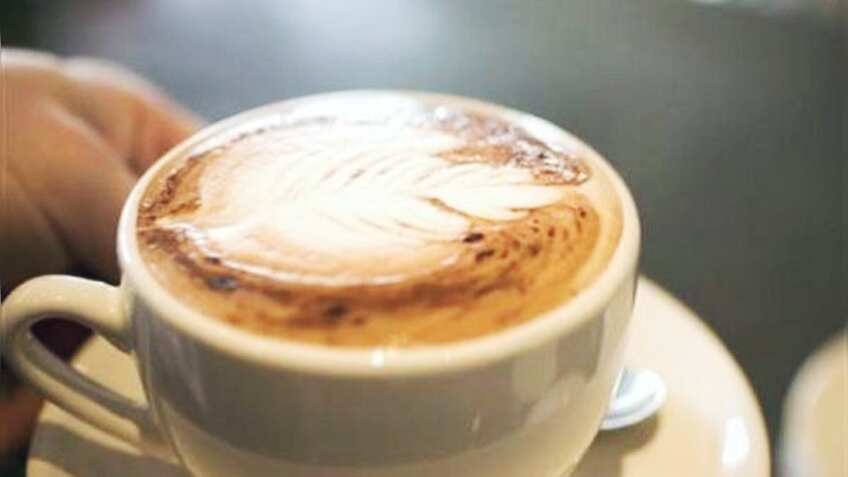 कॉफी पीने पर यहां मिलेगा 20 प्रतिशत का डिस्काउंट, जानें किन शहरों में मिल रहा ये ऑफर