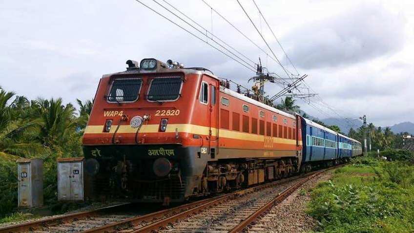 नई ट्रेनों को शुरू कर सकता है भारतीय Railway, रेल मंत्री पीयूष गोयल ने बुलाई बैठक