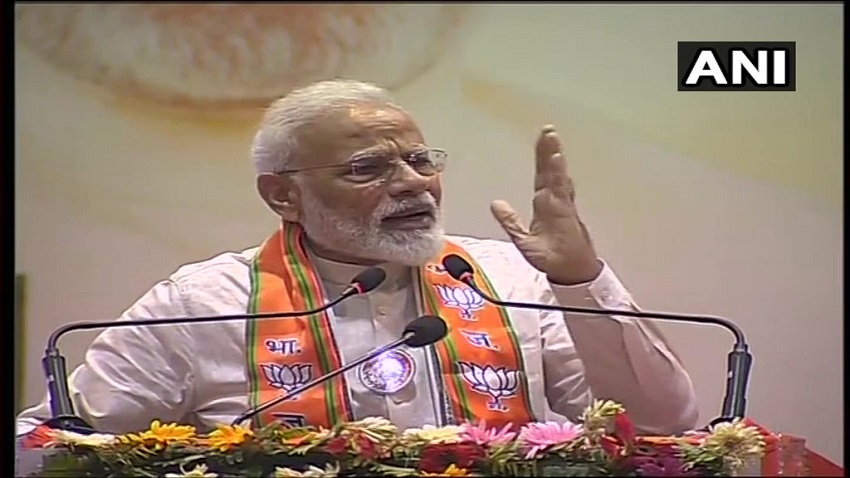 PM मोदी ने समझाया 5 ट्रिलियन डॉलर इकोनॉमी का मतलब, आम आदमी से इसका संबंध
