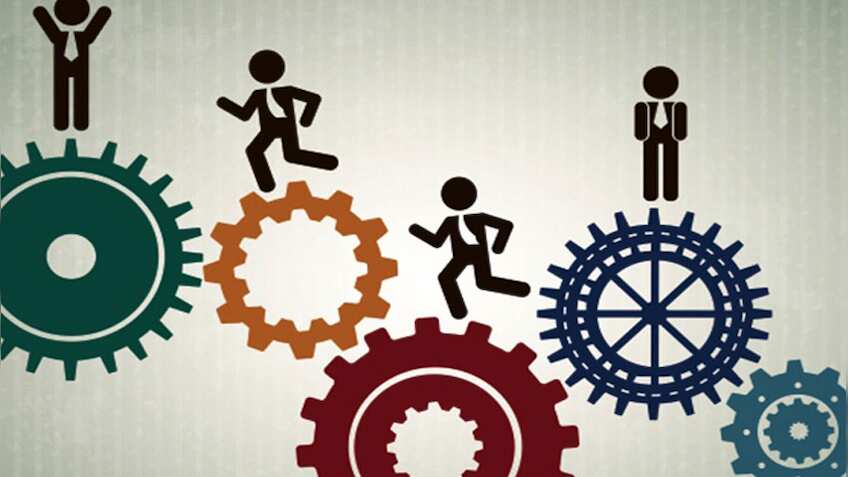 Skill India के लिए BA, B.Com के सिलेबस में व्यवसायिक सामग्री जोड़ना जरूरी