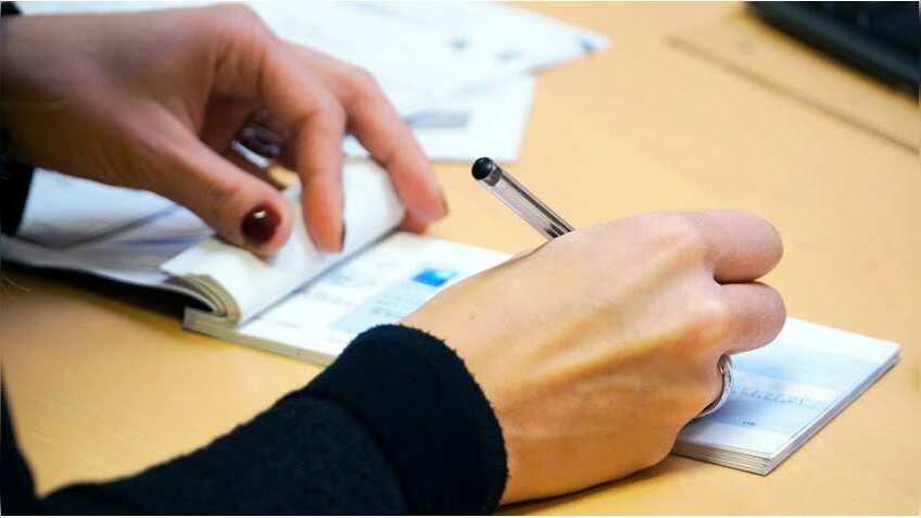 पत्नी या बच्चे के खाते में भी जमा नहीं करा सकेंगे पैसे, सरकार बनाने जा रही है यह नियम