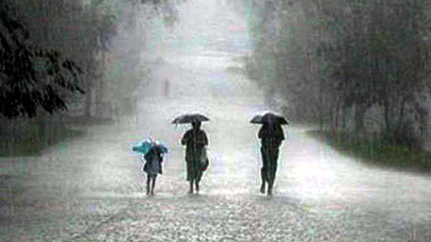 मॉनसून ने पकड़ी रफ्तार, अगले 24 घंटों में यहां हो सकती है भयंकर बारिश, रेड अलर्ट जारी