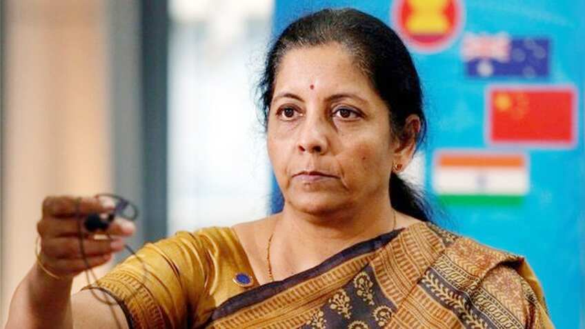 FPI सरचार्ज पर सफाई देने की अभी कोई जरूरत नहीं: निर्मला सीतारमण