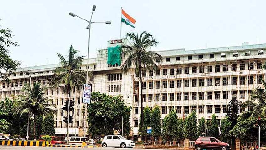 मोदी सरकार ने 312 नकारा अफसरों को किया बाहर, ये राज्‍य भी कार्रवाई की तैयारी में