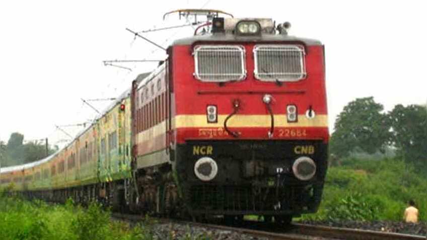 रेलवे ने दक्षिण भारत के इस धार्मिक शहर के लिए घोषित की विशेष ट्रेन, यात्रियों को होगी सहूलियत 