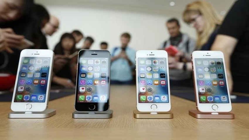 एंट्री लेवल के iPhone के स्टॉक भारत में हो रहे खत्म! ये चार हैंडसेट मिलने हो जाएंगे मुश्किल