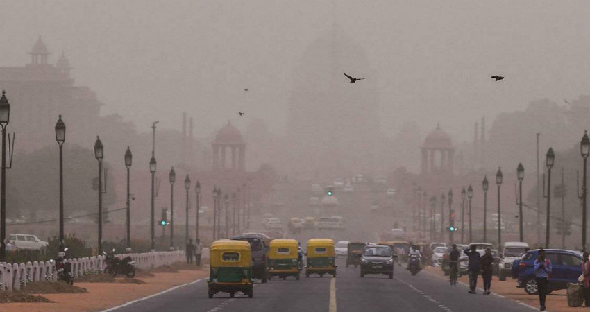 बारिश से दिल्ली-NCR का मौसम हुआ सुहाना, जानिए कितने दिन रहेगा यही हाल