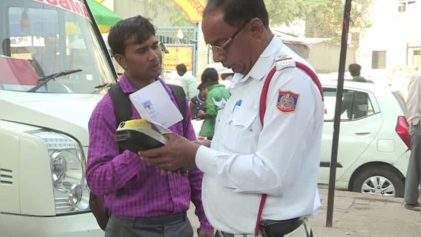घर बैठे कर सकेंगे ट्रैफिक चालान का भुगतान, दिल्ली में 'ई चालान' की शुरुआत