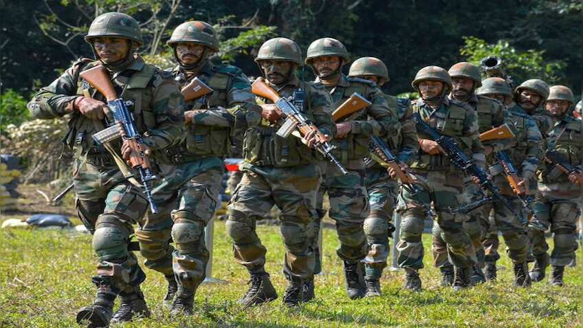 Indian Army में निकली सरकारी नौकरी की वैकेंसी, आपके पास होने चाहिए ये डिग्री