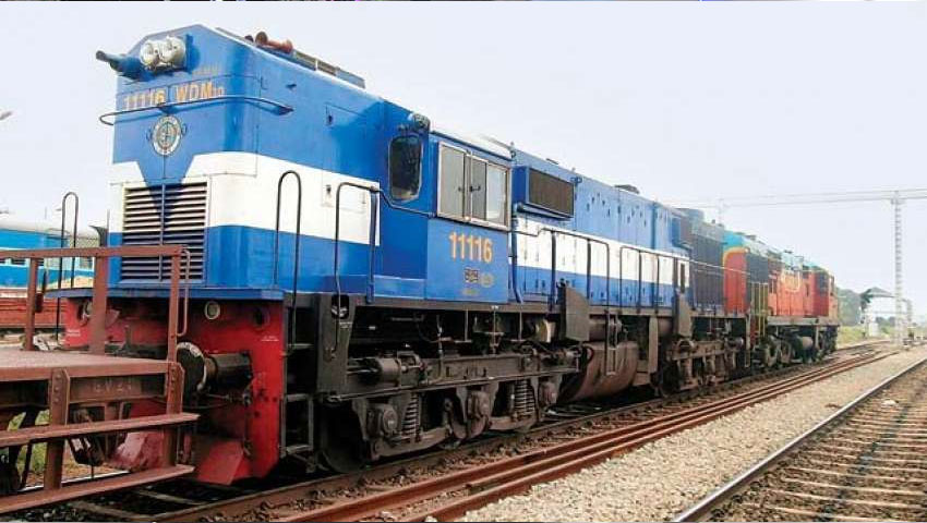 इंडियन रेलवे ने ली इन ट्रेनों की सुध, 130 किमी/घंटे तक बढ़ाएगा स्पीड