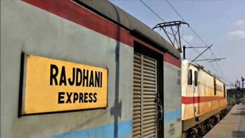 EXCLUSIVE! रेलवे का निजीकरण की ओर बड़ा कदम, अमेजन इंडिया को दी ये सेवा 