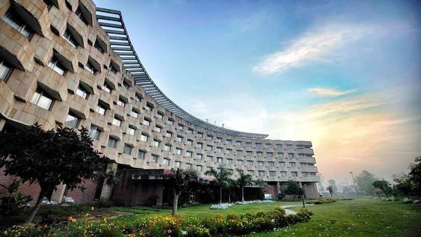 इतिहास बन जाएगा ये मशहूर होटल, 37 साल बाद दिल्ली से मिट जाएगा नामो-निशां