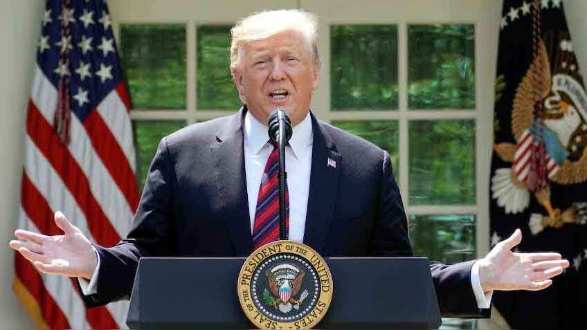 Donald Trump ने दिया चीन को जबरदस्त झटका, 300 अरब डॉलर के सामानों पर लगाया इतना एक्स्ट्रा टैरिफ