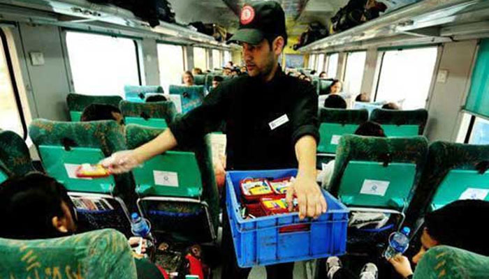 Railway ने इस अभियान को किया तेज, यात्रियों से कहा मांगे अपना अधिकार