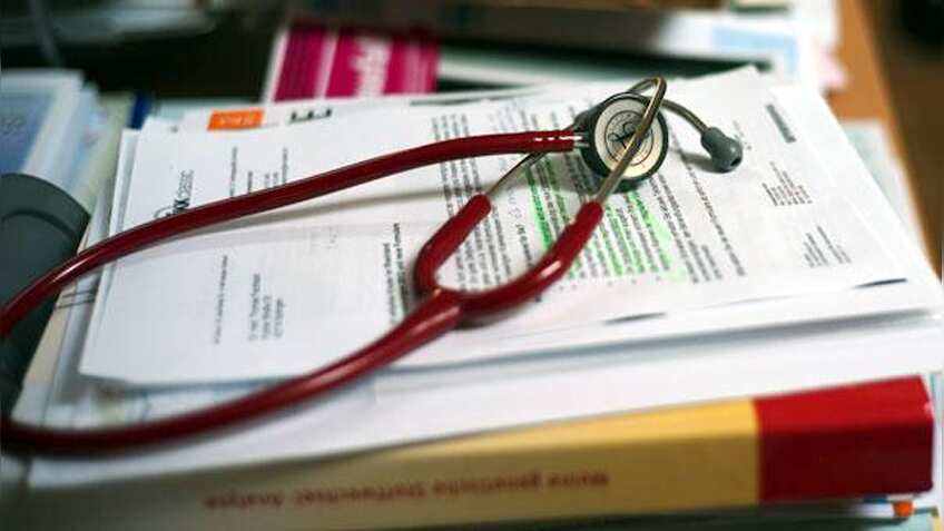 Government Job: इस बड़े हॉस्पिटल में निकली नर्सिंग ऑफिसर की बंपर वैकेंसी, ऐसे करें अप्लाई