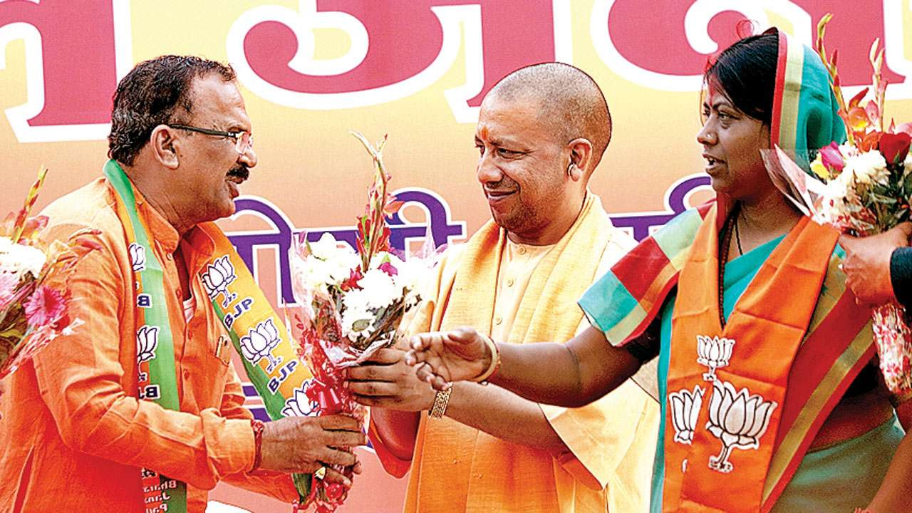 योगी आदित्यनाथ का CM ऑफिस होगा बुलेटप्रूफ! जानिए इसकी वजह