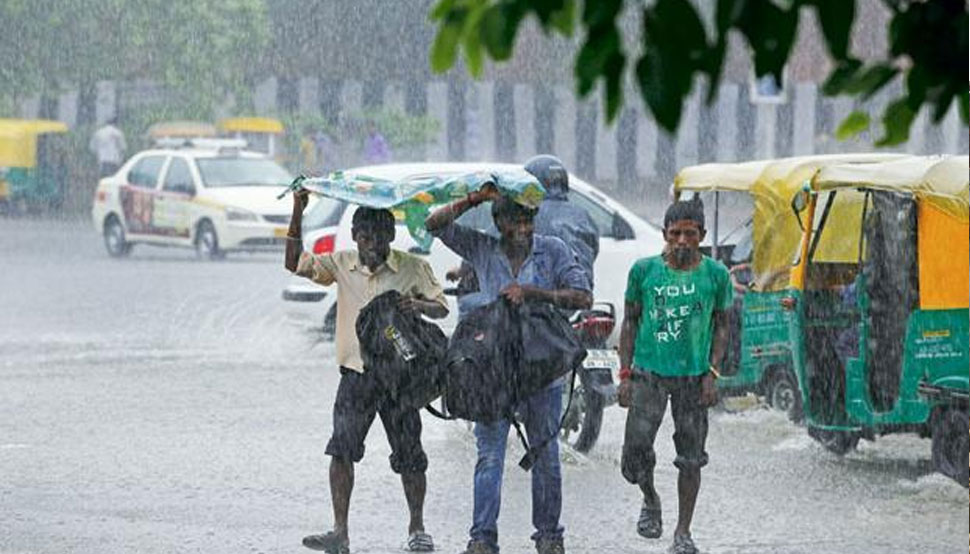 IMD:monsoon update इस राज्य में भारी बारिश का अलर्ट, बंद किए गए स्कूल कॉलेज
