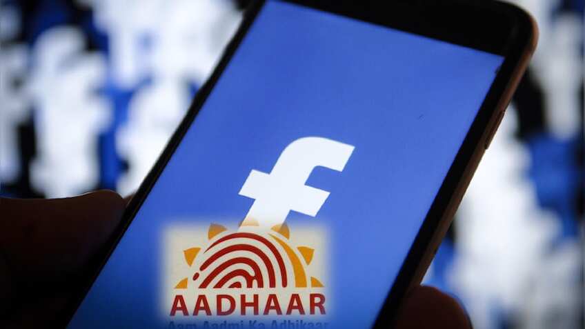 Facebook और ट्विटर के लिए भी जरूरी हो सकता है Aadhaar, जानें क्या है मामला