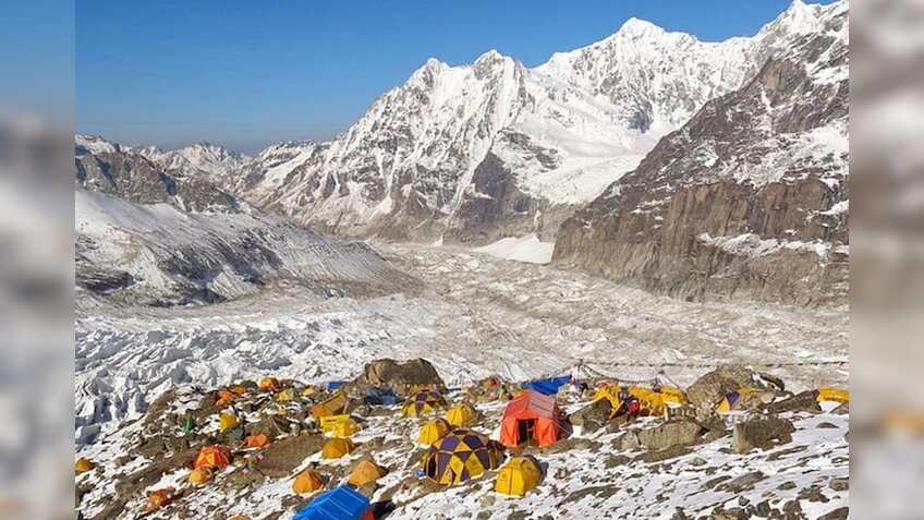 हिमालय की इन 137 चोटियों पर आपने नहीं मनाया होगा पिकनिक, बिना परमिशन जाने की मिली छूट