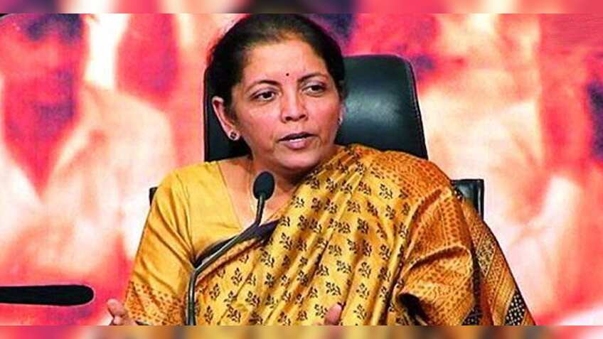  मंदी से निपटने की तैयारी, कुछ देर में वित्त मंत्री कर सकती हैं बड़ा ऐलान