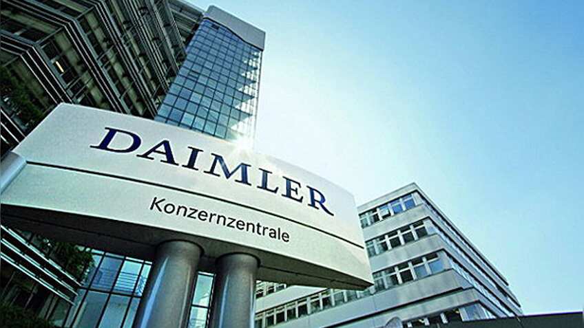 कार से प्रदूषण होने पर Daimler पर लगा एक अरब डॉलर का जुर्माना