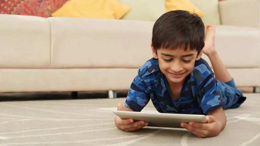 WHO की चेतावनी, बच्चों के लिए खतरनाक है मोबाइल और टैबलेट, पढ़िए गाइडलाइंस