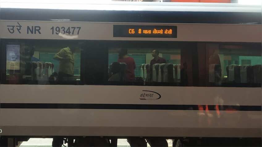 Vande Bharat Express: 'वंदे भारत' से महज 8 घंटे में 'जय माता दी'