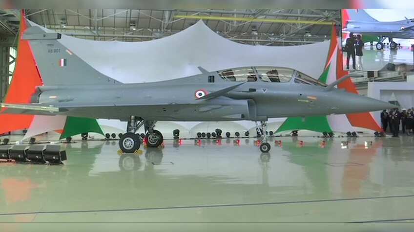 देश को मिला पहला फाइटर जेट Rafale, आज से दोगुनी हुई वायुसेना की ताकत