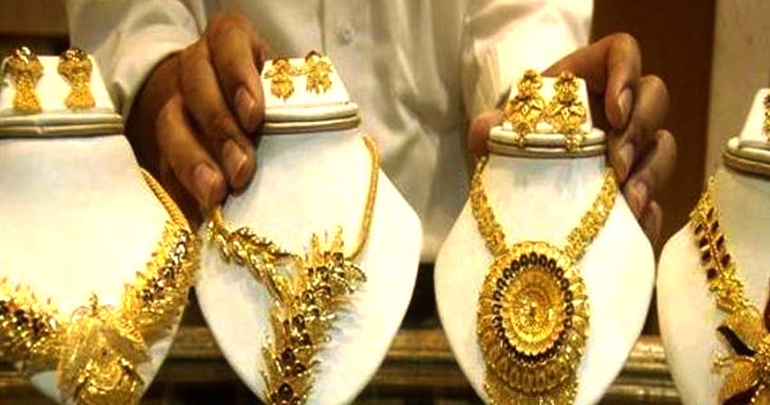 सोने की कीमतों में जबरदस्त उछाल, चांदी भी हुई महंगी, जानिए सर्राफा बाजार का भाव