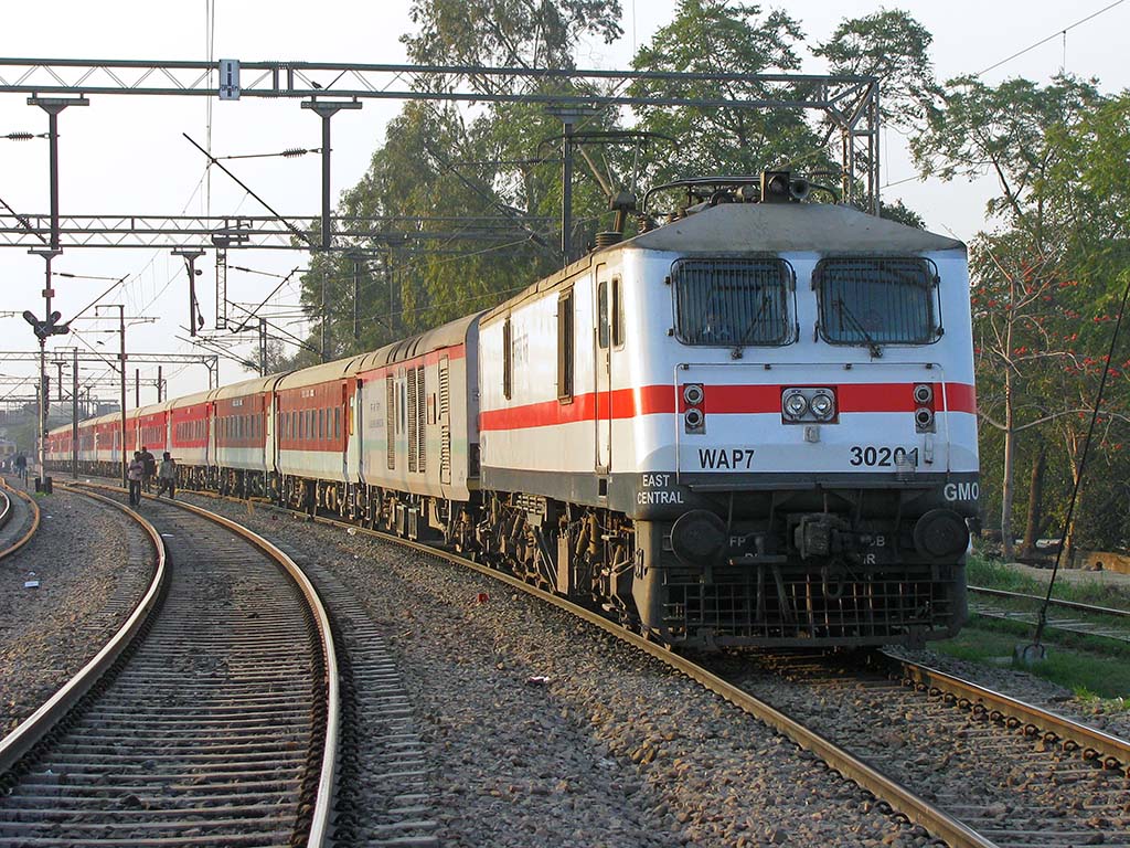 रेलवे ने कालका शताब्दी में इस्तेमाल की खास तकनीक, बढ़ेगी सुविधा और पानी भी बचेगा